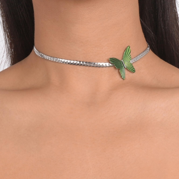 Green Butterfly Silver Adjustable Chain Choker Minimalist Butterflies Moth New - Picture 4 of 9